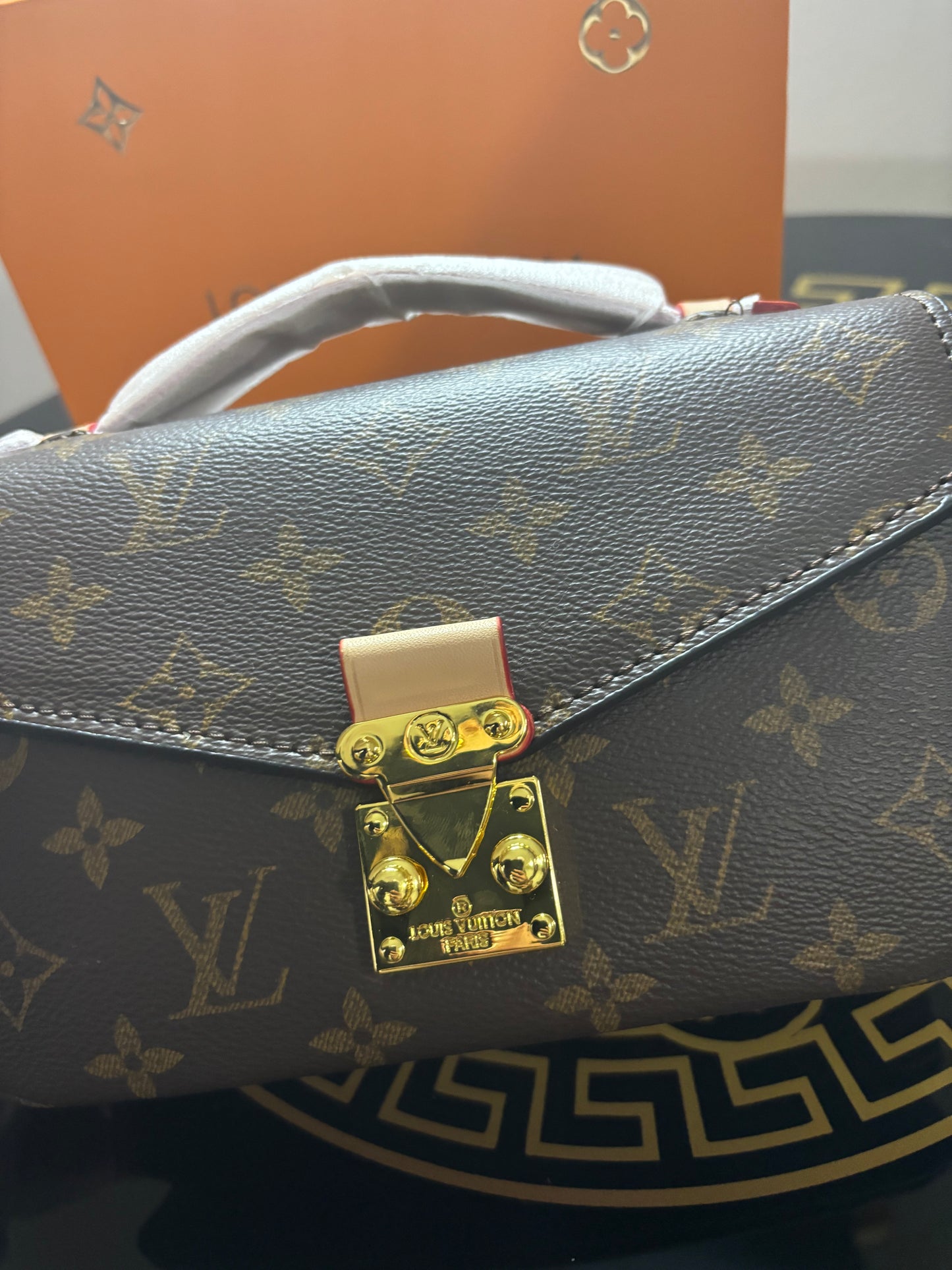 Borsa Lv metis